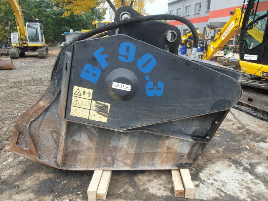 Łyżka krusząca MB BF90.3 2008rok 3500kg Komatsu