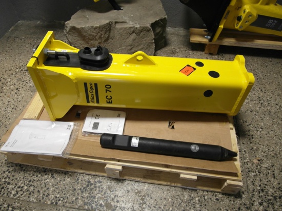 Młot hydrauliczny do koparko-ładowarki JCB 3CX 4CX Volvo BL71 WB9